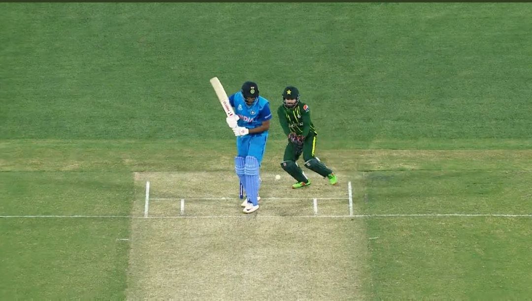 LucknowIPL's tweet photo. Quote with the peak Anna moment 🤌

Ours: 👇 https://t.co/5LfilBoCsC