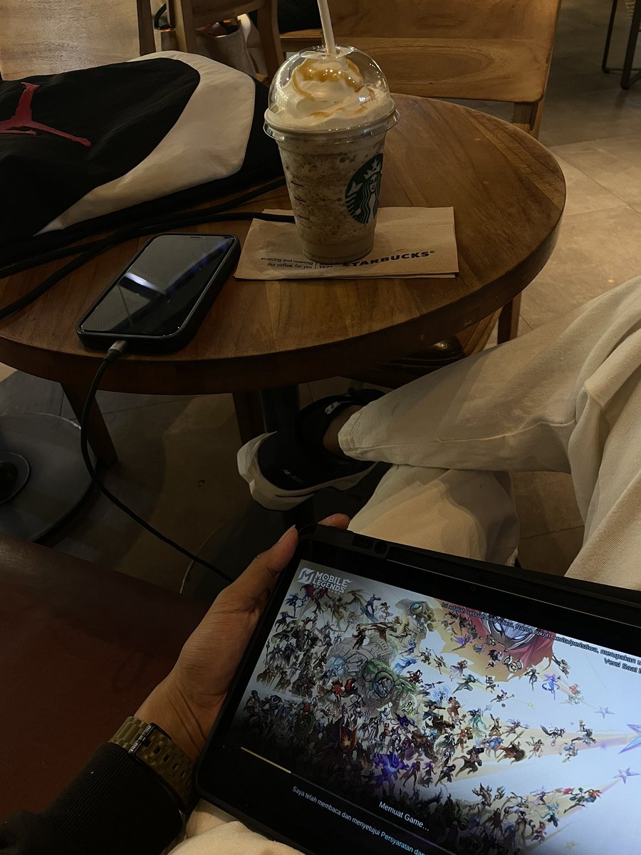 sendyourcc's tweet photo. fv place https://t.co/w9a9w5AdGO