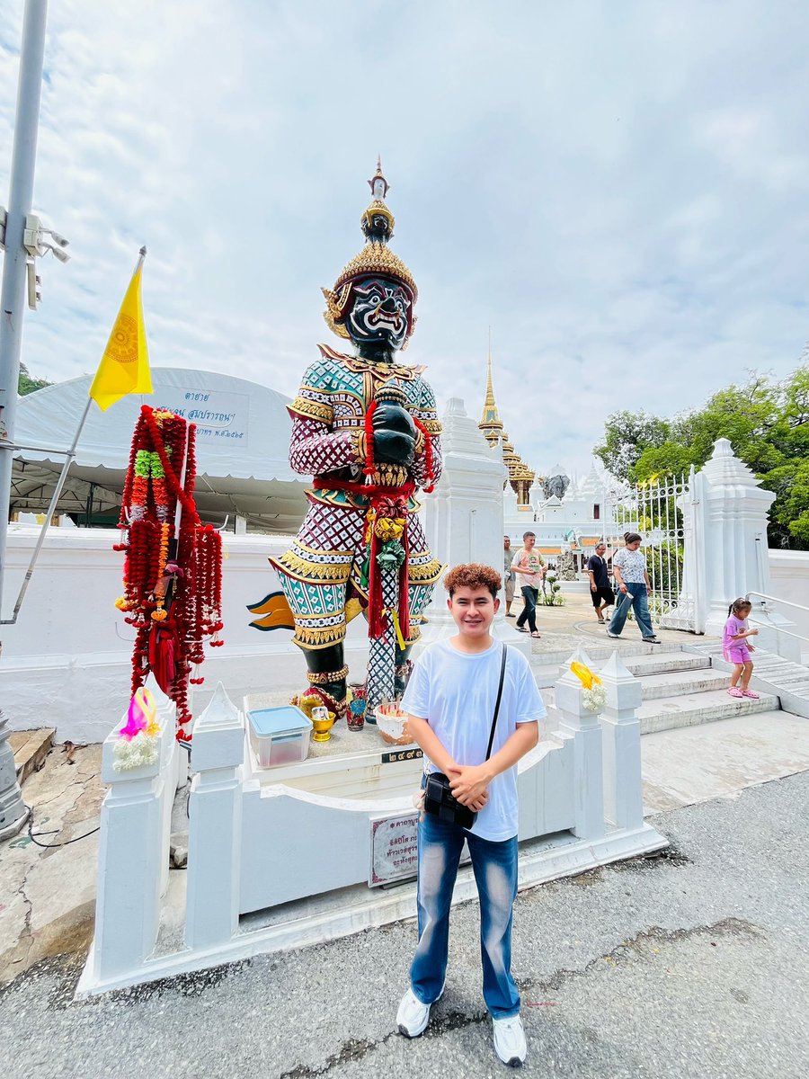 kridsadathai's tweet photo. ขอให้เราโชคดี! https://t.co/cX3sSygA2V
