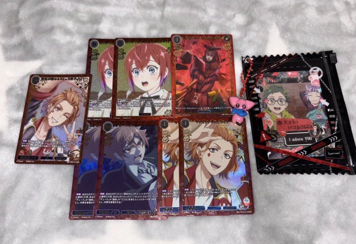 kobi10250622's tweet photo. 《交換 》ツイステ アニメーション ハーツラビュル ビルディバイド カード

譲｜画像のキャラ

求｜BRトレイ 

SSRは2:1も可能です！
お声かけお待ちしております！ https://t.co/0wxVemwtLa
