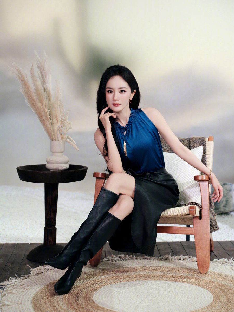 ActressChinese's tweet photo. #杨幂 #yangmi https://t.co/FSi0OqSwkx