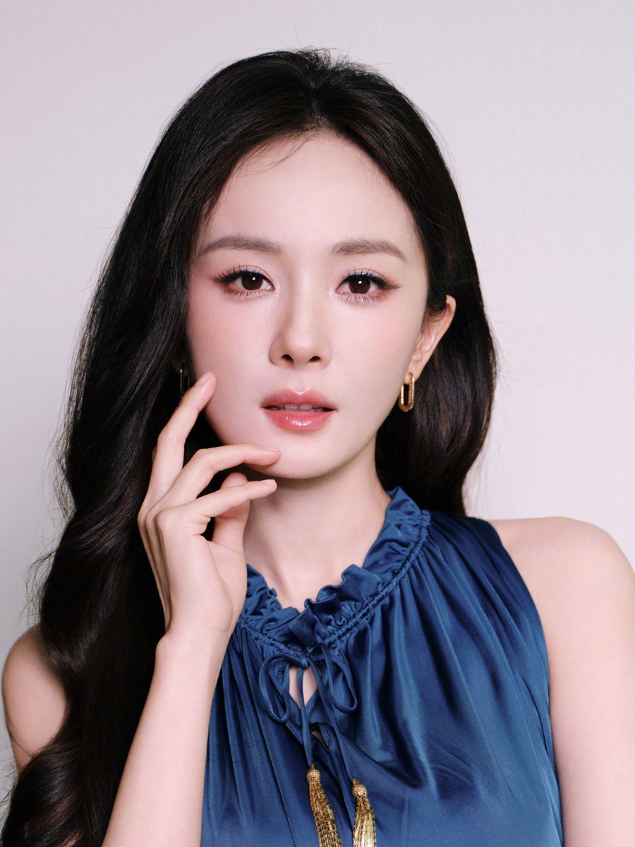 ActressChinese's tweet photo. #杨幂 #yangmi https://t.co/FSi0OqSwkx