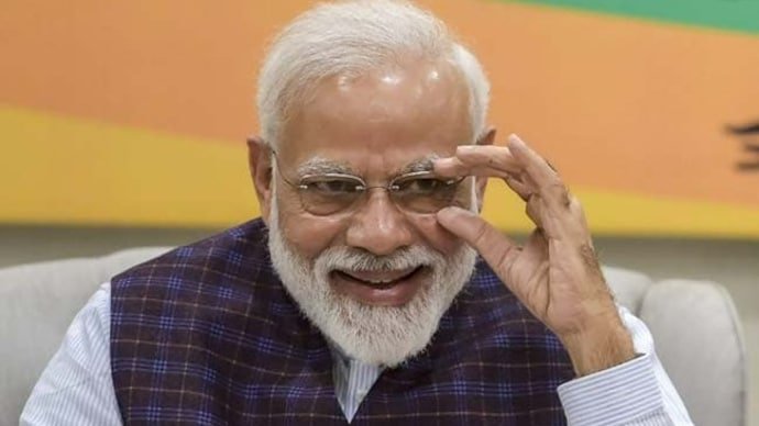 Thethepla's tweet photo. OBC Samrat &amp; supreme architect of political drama, happy bday @narendramodi ji. Vishwakarma puja ke din janm ek sanyog nahi ek sanket hai, politics ki duniya ka sabse advanced war machine launch ho chuka hai. Aise hi samvidhan virodhiyo ki watt💡 lagate rahiye Modiji, full sapot. https://t.co/Ure2EdfNlB