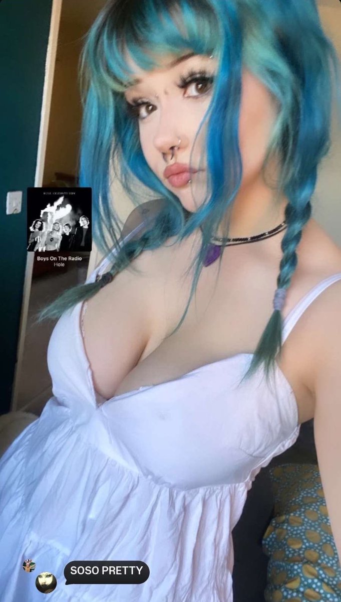Fvggvlsg2's tweet photo. About to get High and horny asf Cuck here Dm to see more of my irl
Tribs get socials #wankchat #cuck #goon #bi #alt #tribute #bwc #bbc #bnwo . https://t.co/gLgWAszu1c