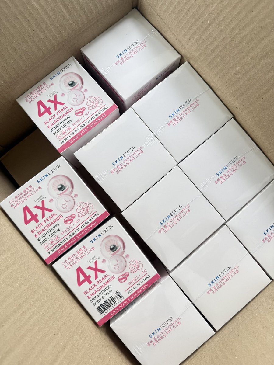 mybabewoodzyou's tweet photo. WTS / ขาย #SkinEditor 🐶❣️พร้อมส่งค่ะ

♡ ครีม 18x / 12x / scrub 4x : กระปุกละ 120฿ 
((สั่ง 2 กระปุกขึ้นไปเหลือ 100฿)) 
♡ ส่งฟรีทุกออเดอร์  

#SkinEditorxTeeteePor 
#teeteepor #ตลาดนัดตี๋ตี๋ป๋อ https://t.co/au8EII3QSE