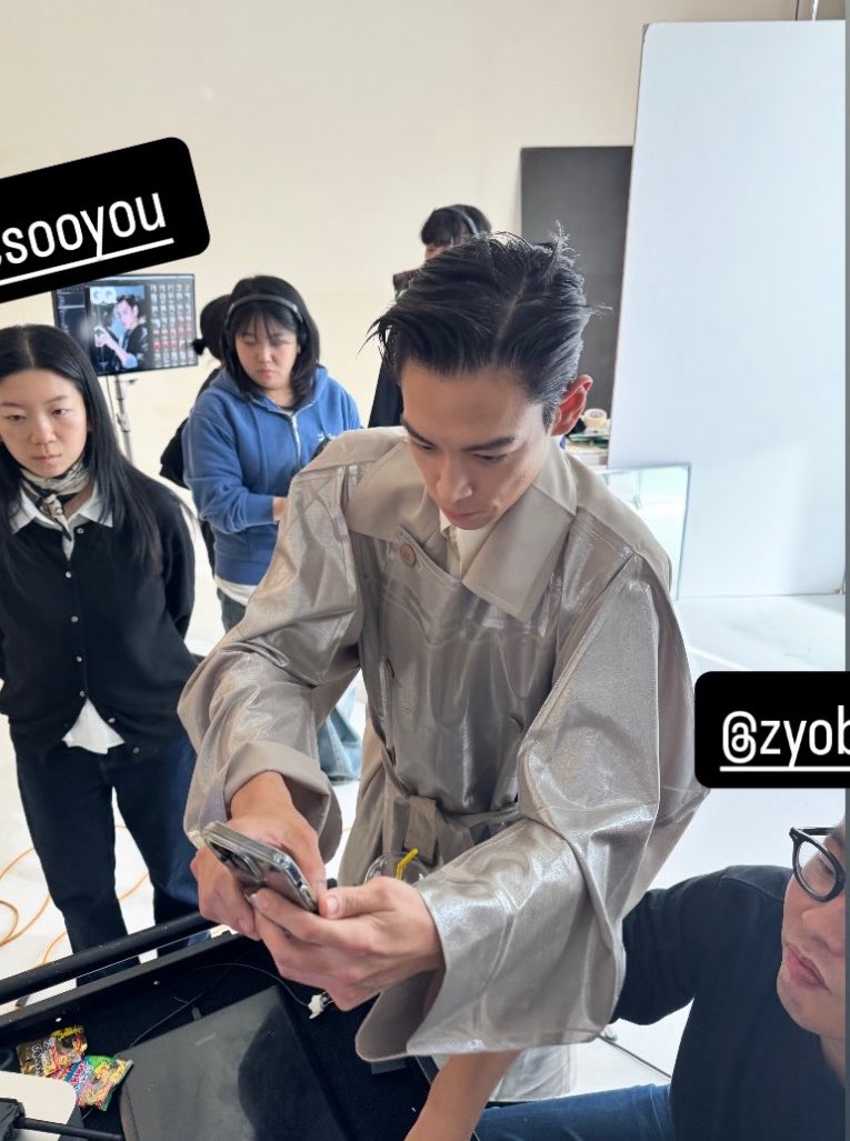 seungt0phyun's tweet photo. T.O.P NEW PHOTO!!!! 🥺🥺

WWD Korea Behind the Scenes ✨
 #TOP #TTTOP #최승현 #탑 #AnotherDimension https://t.co/MXWcN21Vdp