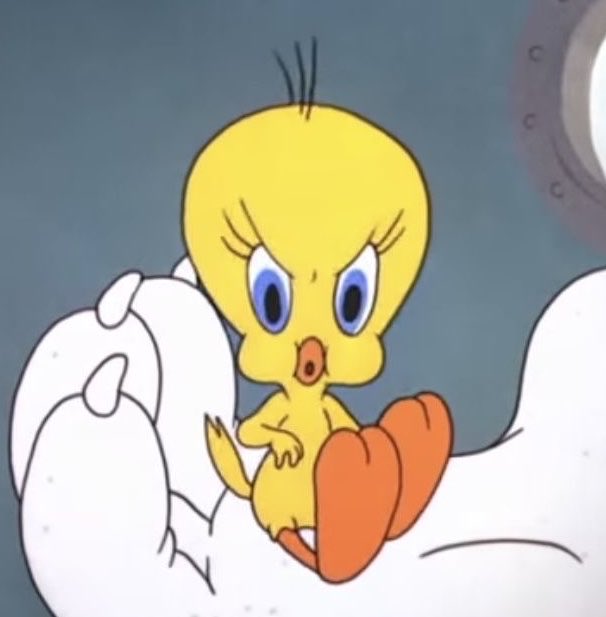 kimkaaaai1014's tweet photo. jongin mirip bebek tweety bangettt😭 https://t.co/tYyHpcW6Yk