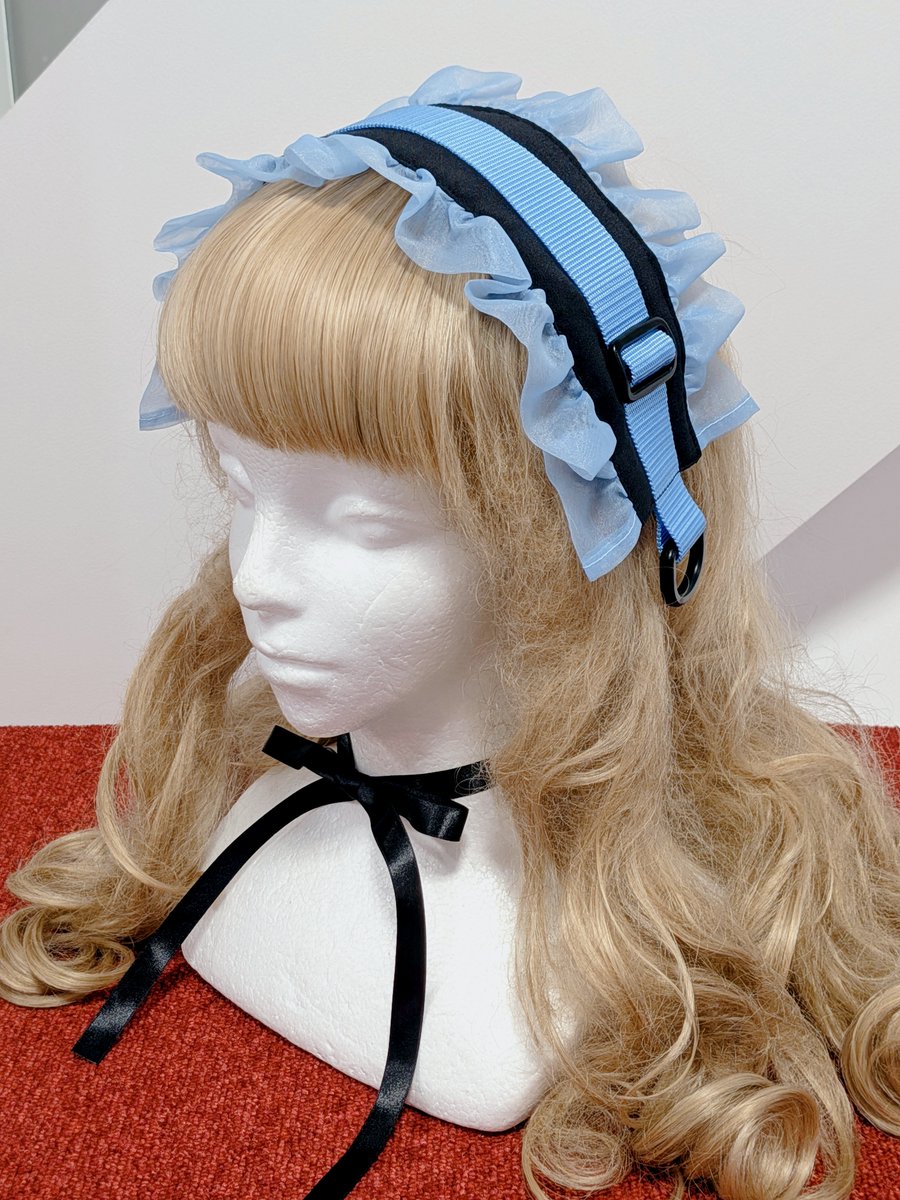MetamorphoseEng's tweet photo. ✨🩵Release Tomorrow🩵✨
Headdress with Belt (Black/Saxe Blue)
https://t.co/dJOoDfPq9k
A cyber-inspired headdress featuring eye-catching decorative belts✨ Complete the look with the matching JSK from the same series!
#headdress #colorbelt
#metamorphose #mtdf #Lolitafashion https://t.co/KYGwYMDuZY