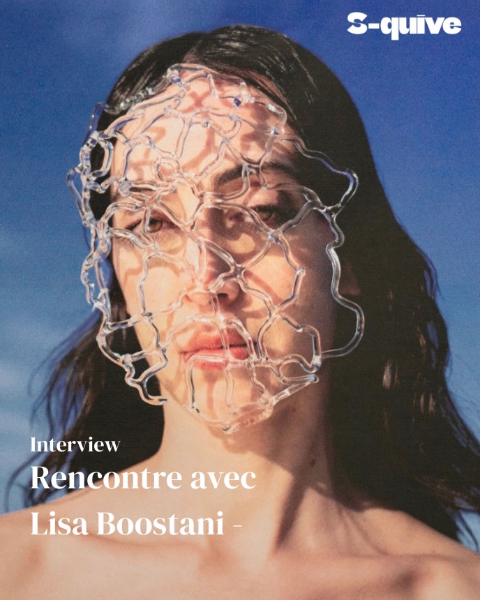 SimonCorell's tweet photo. INTERVIEW. Française d’origines iranienne et espagnole, @lisaboostani incarne une nouvelle génération d’artistes totales, à la croisée de la musique, de l’image et de la performance. Diplômée des Gobelins, elle s’est d’abord fait connaître comme https://t.co/1DztMzImkg