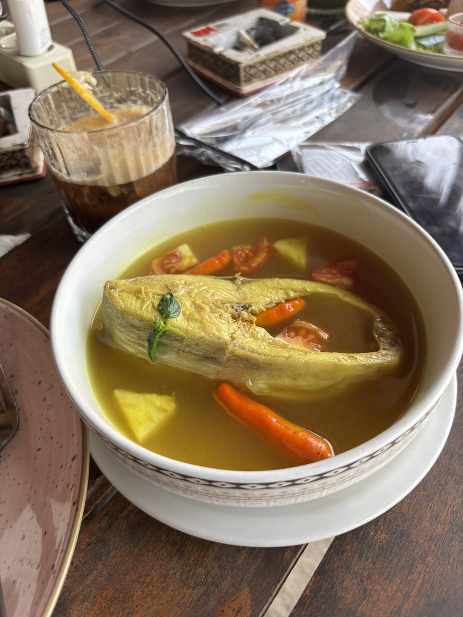 im__aam's tweet photo. @Nachia_JKT48 kamu udh makan? https://t.co/r7scEORqIA
