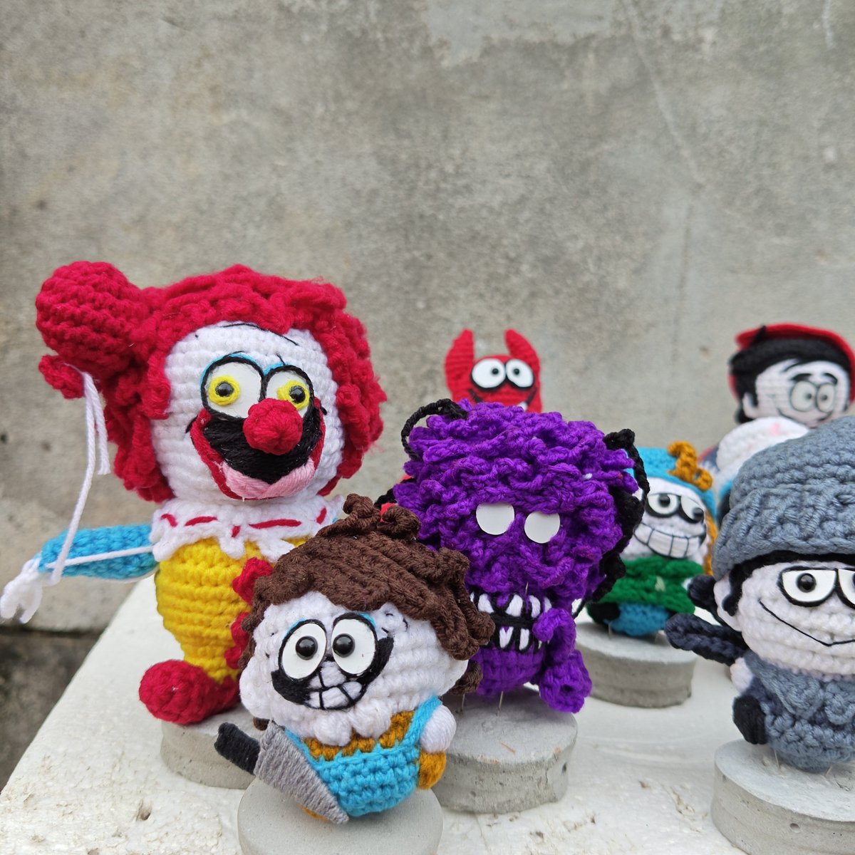 KamonvanC28349's tweet photo. ส่งเมกาครั้งแรกที่งหมดนี้ #SkidAndPump #SpookyMonth #FridayNightFunkin #FNF #CrochetPlush #HandmadePlush https://t.co/uDokmKVilc