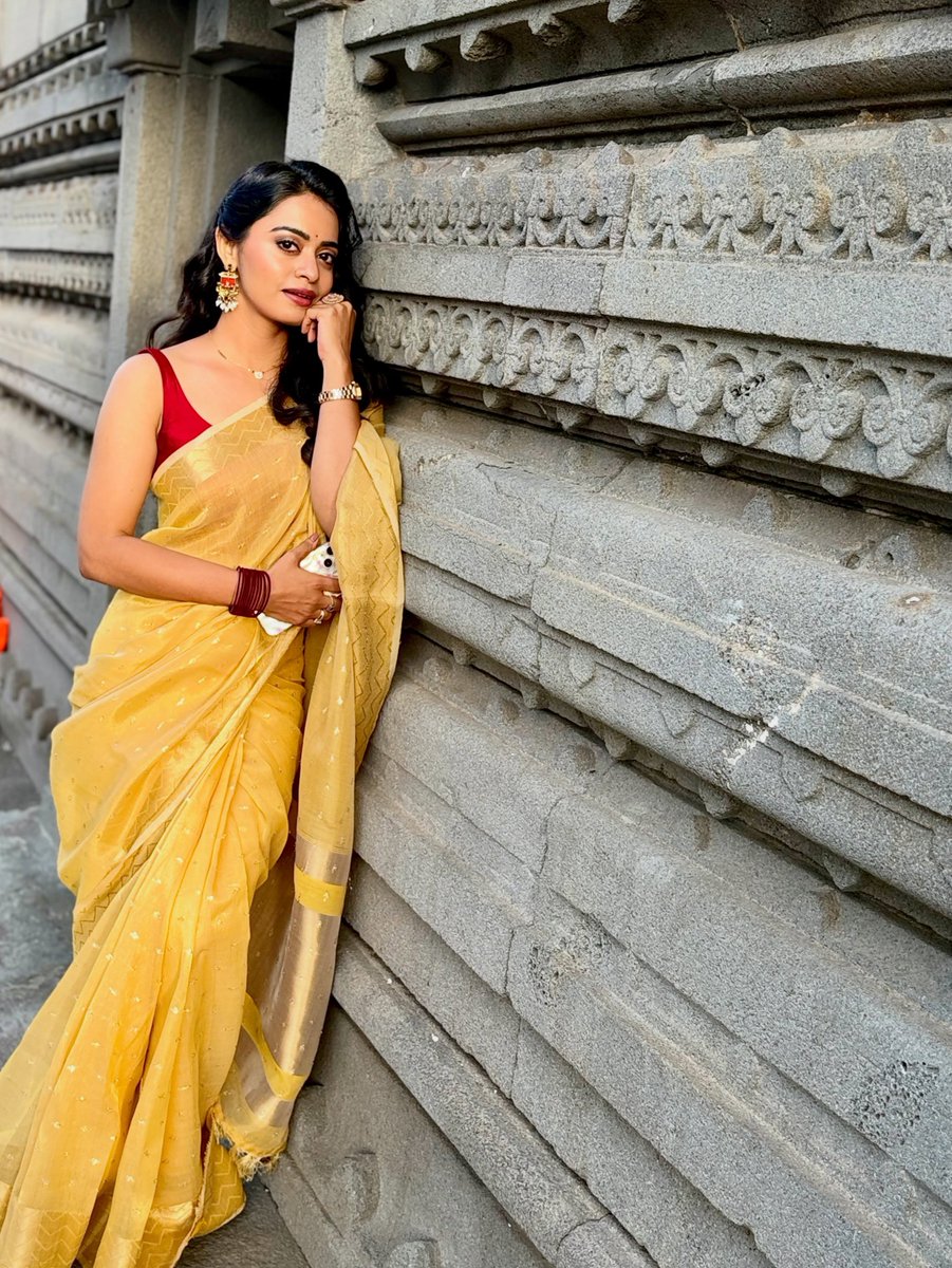 ActrezHub's tweet photo. #ManasiSuresh #Manasi https://t.co/rxKYfBUv3t