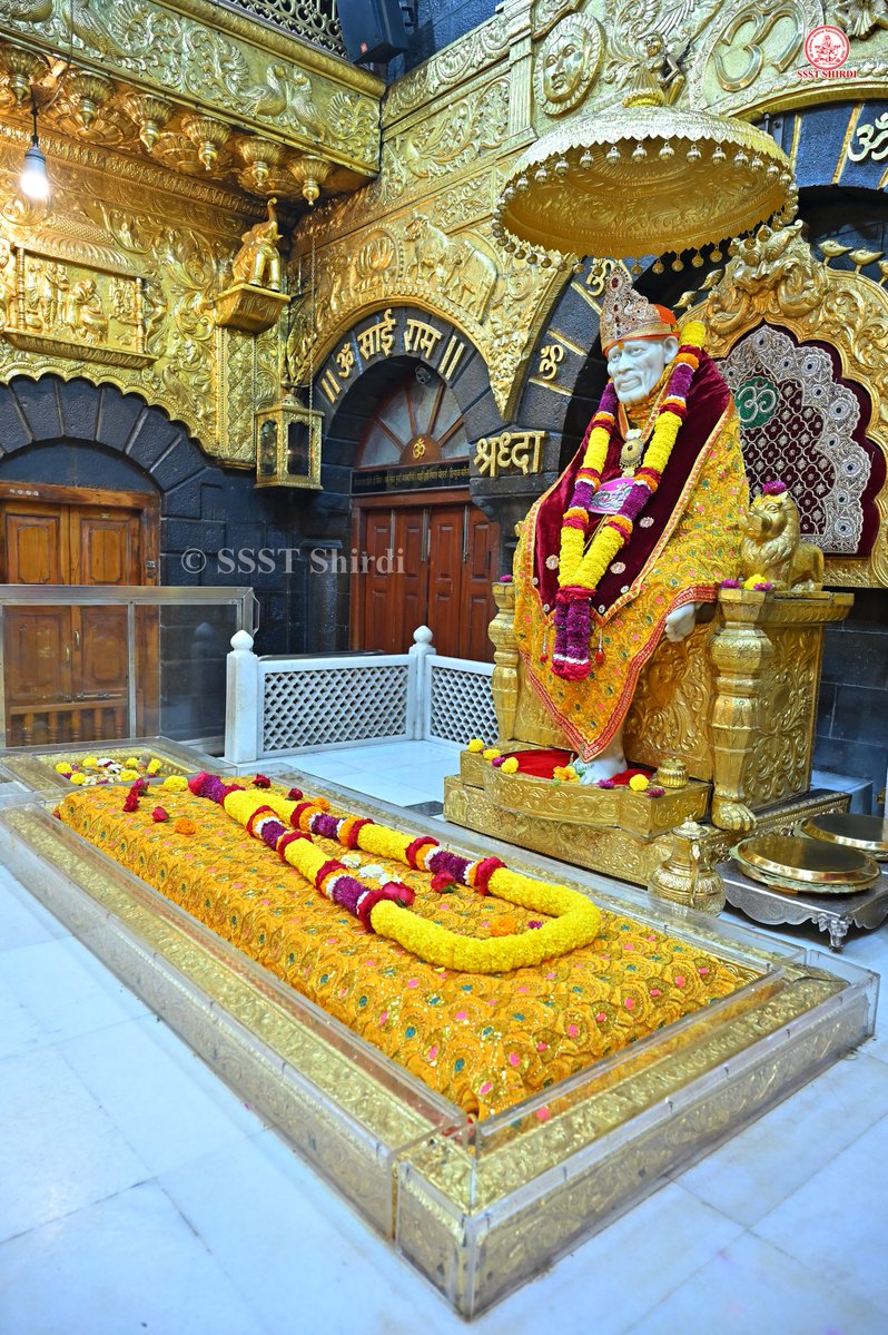 SSSTShirdi's tweet photo. *!! ॐ साई राम !!*
*श्री साईबाबा संस्थान विश्वस्त व्यवस्था,शिर्डी*
*!! ॐ Sai Ram !!*
*Shri Saibaba Sansthan Trust, Shirdi*
≈≈≈≈≈≈≈≈≈≈≈≈≈≈≈≈≈ 
*आरती :-माध्यान्ह आरती*
*गुरुवार १७ सप्टेंबर २०२६*  
*Aarti :- Madhyan Aarti*
*Thursday 17 September 2026* https://t.co/RtpaUr4esJ