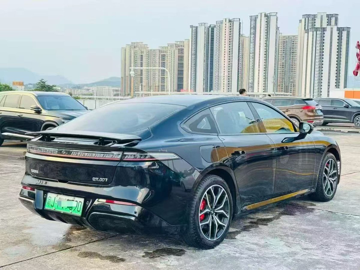 el_maris_autos's tweet photo. 2026 Changan Yipai 007 max, 🇨🇳

1.5L Extended-Range Plug-in Hybrid, 230 KM pure electric range, large screen, large sunroof, ventilated and heated electric seats, excellent condition, etc!

🏷️ 28M
Home Delivery (🇳🇬)
Shipping, Clearing &amp; Duty (Included)
@Wizarab10 https://t.co/WOMcZTadIM