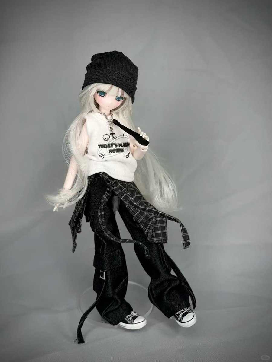 HappyEngineBJD's tweet photo. WUZHIはマジで超かっこいい。
女の子はかっこよくてはいけないなんて誰が言ったの？！😍

『Stay After School』シリーズ BJDアクションフィギュア
通常版6体＋隠しバージョン1体
#bjd
#bjddoll
#blindbox
#TREND20JAPAN https://t.co/BMaXVhAumT