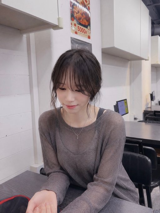 c679fbb7c018428's tweet photo. 오늘부터 1일(?) 우리 친구해요 🌷
#섹트 #만날사람 https://t.co/g6Utvwx0Vu