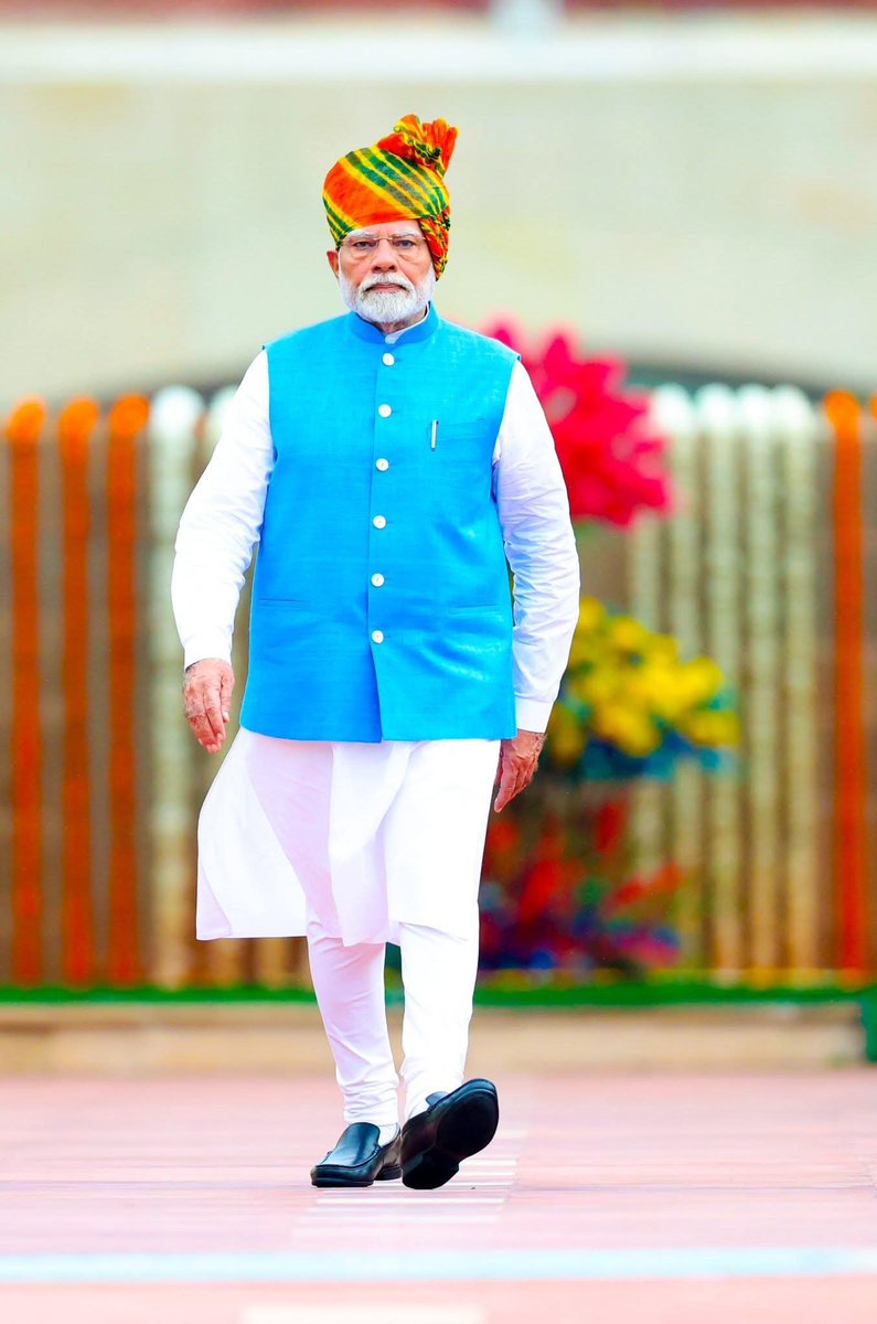 SahilPa89892301's tweet photo. विश्व पटल पर भारत की गौरवशाली पहचान को नई ऊँचाइयों तक पहुँचाने वाले, विकसित एवं आत्मनिर्भर  हेतु निरंतर समर्पित, राष्ट्रसेवा और जनसेवा के प्रति प्रतिबद्ध यशस्वी प्रधानमंत्री श्री नरेंद्र मोदी जी को जन्मदिवस की हार्दिक बधाई एवं अनंत शुभकामनाएं।
@narendramodi https://t.co/YvYSdV5RFR
