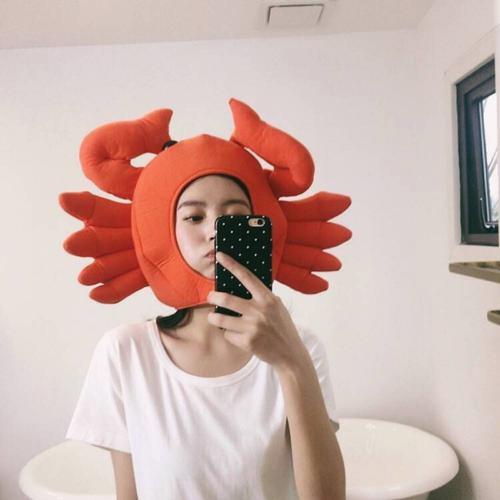 JoeyHal75553907's tweet photo. 🌻 🍁 🎌 🌟 🌈 💦 Just ate a whole pizza. Worth it https://t.co/DxrBmhGKAF
