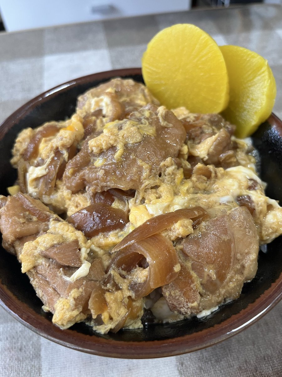 ZARAME1819's tweet photo. 親子丼！ https://t.co/qHfwzGK3Dd