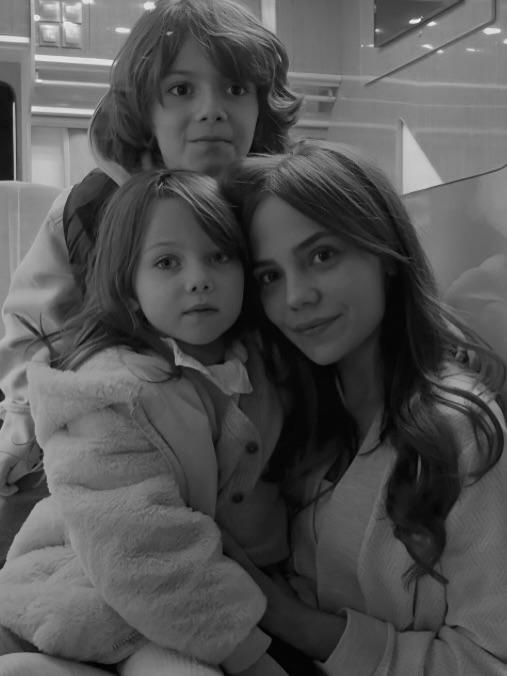 anruanoje's tweet photo. Bahar Ablasıyla güzel bir anı 🥰📸 4.bölümü izlerseniz bizi görebilirsiniz💘 https://t.co/vxFkhTma6V