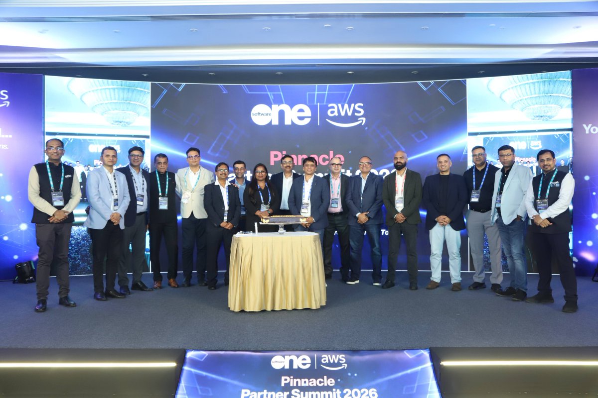 Indovision_S's tweet photo. Proud moment for Indovision Services!
Honored with “Emerging Partner of the Year – Cloud 2025” by Crayon & SoftwareOne.
Congratulations to our Cloud Team, and thank you to our customers for their trust and support.
More milestones ahead!
#Indovision #Cloud #Crayon #SoftwareOne https://t.co/ApMPIkUnFt