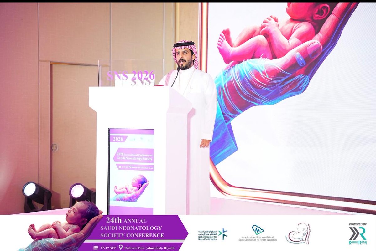 SaudiSns's tweet photo. في يوم الوطن، نحتفي بالعلم ونواصل مسيرة العطاء

بالتزامن مع احتفالات المملكة العربية السعودية بـ #اليوم_الوطني_السعودي، افتتحت الجمعية السعودية لحديثي الولادة (SNS) مؤتمرها الدولي الرابع والعشرين طب الاطفال حديثي الولادة، في أجواء وطنية تعكس الفخر والاعتزاز بمسيرة وطننا.

وانطلقت أعمال المؤتمر بكلمات ترحيبية من رئيس الجمعية، ورئيس اللجن�� العلمية، ورئيس اللجنة التنظيمية، إيذانًا ببدء برنامج علمي حافل بالمعرفة والتعاون وتبادل الخبرات في مجال طب الاطفال حديثي الولادة.

🇸🇦 كل عام ووطننا بخير وعز وازدهار.
#اليوم_الوطني_السعودي #الجمعية_السعودية_لطب _الاطفال _حديثي _الولادة #SNS #Neonatology