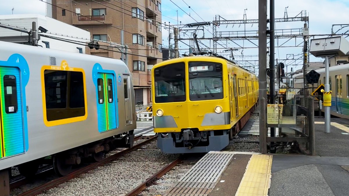 kycopjp's tweet photo. 2026.9.12
野球観戦の前に🚃📷
西武新101系 車両交換甲種輸送🐈‍⬛🐾
新101系263F+1253F
https://t.co/HZgNB8pYFE https://t.co/QJ3ZrfyohK