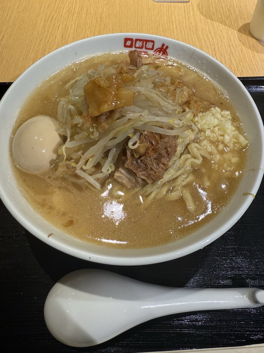 _takeru3's tweet photo. 地下ラーメン最近食べたいの多い https://t.co/5QIgrHl9wh