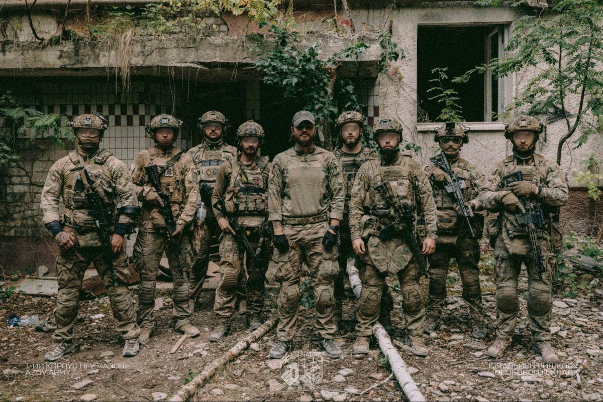 azov_media tweet picture