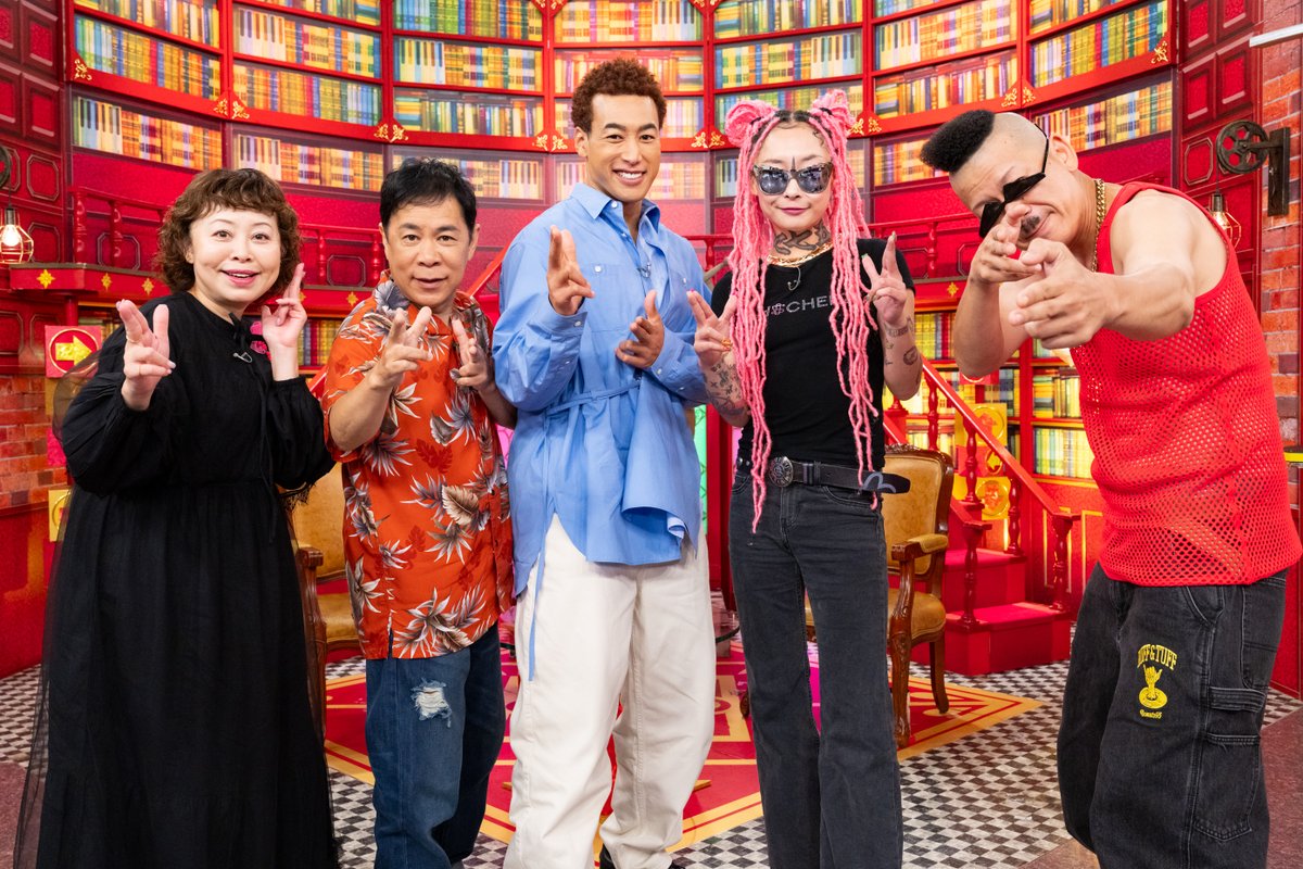 sugirutv's tweet photo. レゲエ愛❤️溢れる街・岸和田🇯🇲

だんじり祭り🏮とレゲエのリズム🎵

根付くパトワ語🤩に
ジャークチキン🍖

ぜひ心躍る夜🕺をご一緒に‼️

#なるみ #岡村隆史 #過ぎるTV https://t.co/Z6zV3IDaQH