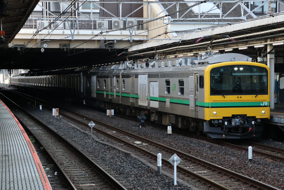 sokuage's tweet photo. 9/17
配9745M
E493系オク01編成
+
ケヨ504編成
AT入場
@大宮 https://t.co/NDyUCZ6PCg