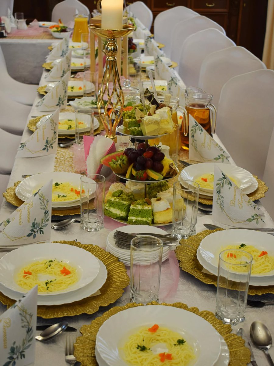 DillonHemloi's tweet photo. Communion season is in full swing. Starting with the table decorations and a beautiful cake by @skrzypek4646. @doloresbiegun, thank you for your trust. More photos from this event are coming soon. https://t.co/Ecph4vCZyy