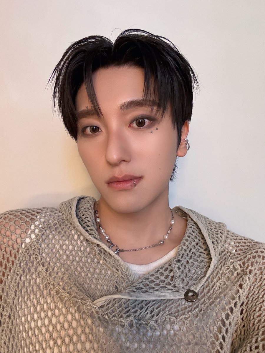 OmegaX_members's tweet photo. [#OX]

Portland!! Love you!!!🥹😍

#OMEGA_X #오메가엑스
#세빈 #SEBIN https://t.co/vT15LdPCnh