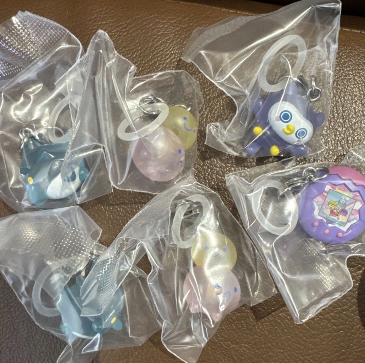 Rty_bb24's tweet photo. たまごっちパラダイスめじるし
🌟交換希望🌟
譲:画像のもの
　　いるかっち×2
　　ほーほっち
　　べびまるっち×2
　　たまパラパープルスカイ

求:みみっち

郵送希望📮です
当方複数:1も可能です！
交換可能な方ぜひよろしくお願いいたします🙇‍♀️ https://t.co/eRjpRDoSAj
