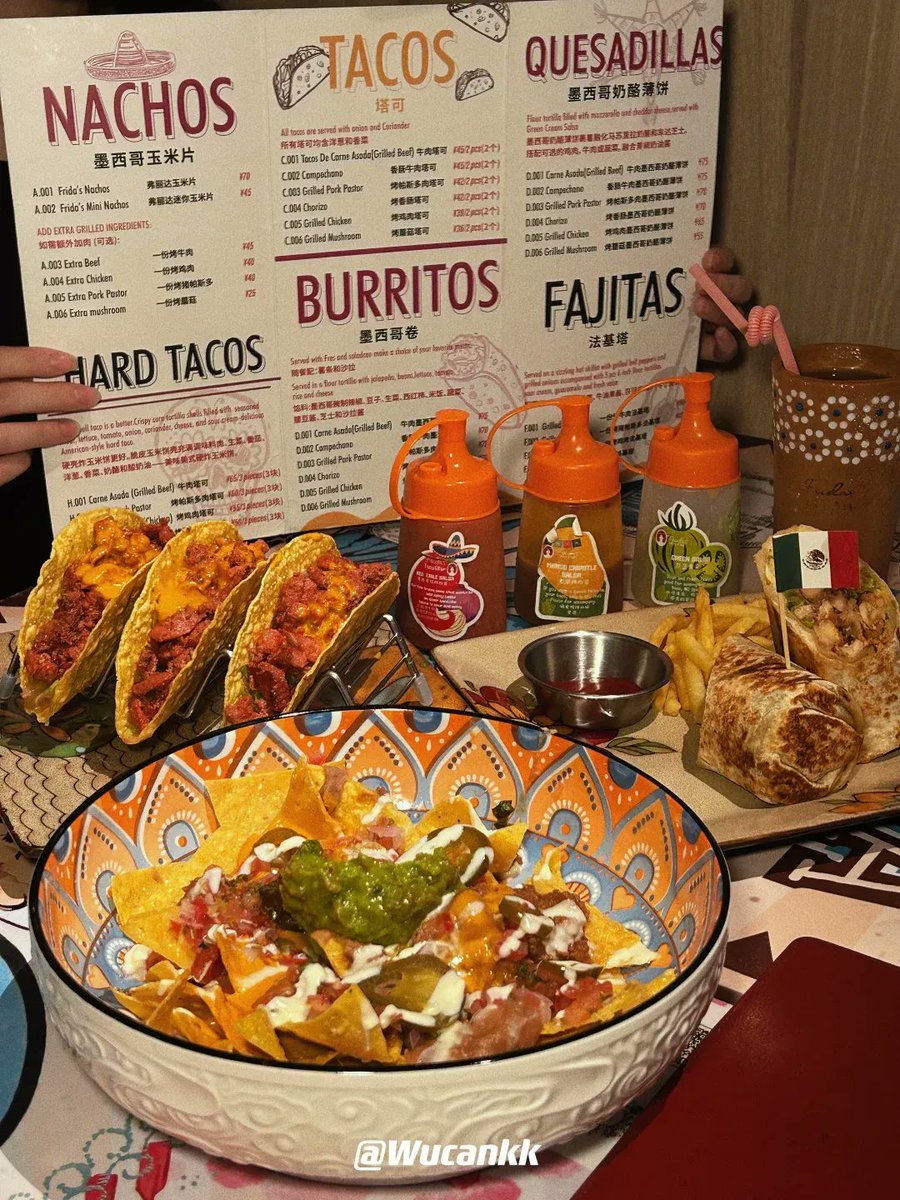 briav258189's tweet photo. Craving authentic Mexican al pastor tacos Juicy marinated pork, fresh pineapple, and zesty cilantro in every bite—weekend food win! https://t.co/7LHFCenH3L
