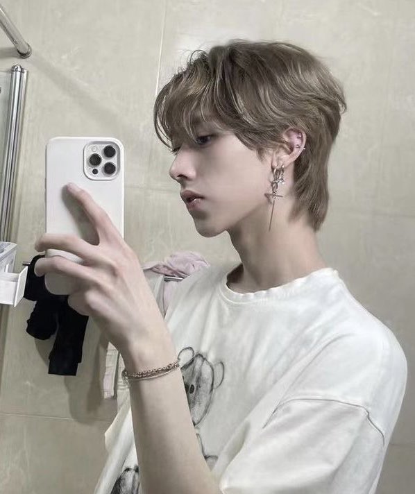 1meloncat's tweet photo. 🥺😭 https://t.co/7xwMQhFfnc