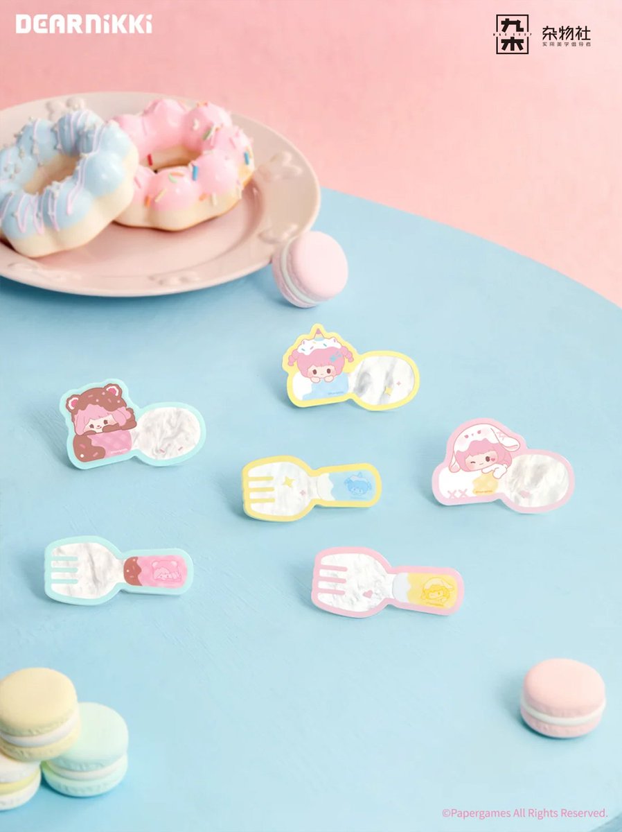 WhisperingNikki's tweet photo. ♾Infinity Nikki CN
New merch is here!

▌New Merchandise

[Dessert House] Series
◆ Mini Nikki Figure Blind Box
◆ Scented Plush Ornament
◆ Storage Bag
◆ Hand Towel
◆ Fridge Magnet Blind Box
◆ Hair Clip Set

>>>Source:https://t.co/QRbLcrNHEH
>>>Available in stores starting Sept. 20 (UTC+8)
#InfinityNikki #无限暖暖 #無限暖暖 #인피니티니키 #インフィニティニキ