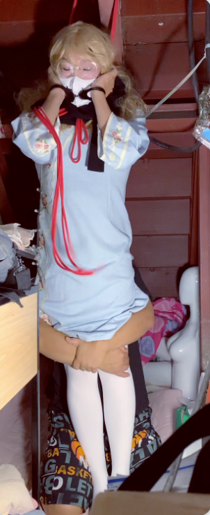wang515094970's tweet photo. 赴约窒息
#伪娘 #女装子 #男の娘 #Crossdresser #窒息 #首吊 #白丝 #whitepantyhose #白裤袜 #呼吸控制 #冰恋 #上吊 #hanging #breathplay #性窒息 #hanging #首絞め https://t.co/3EUUBNyb0S