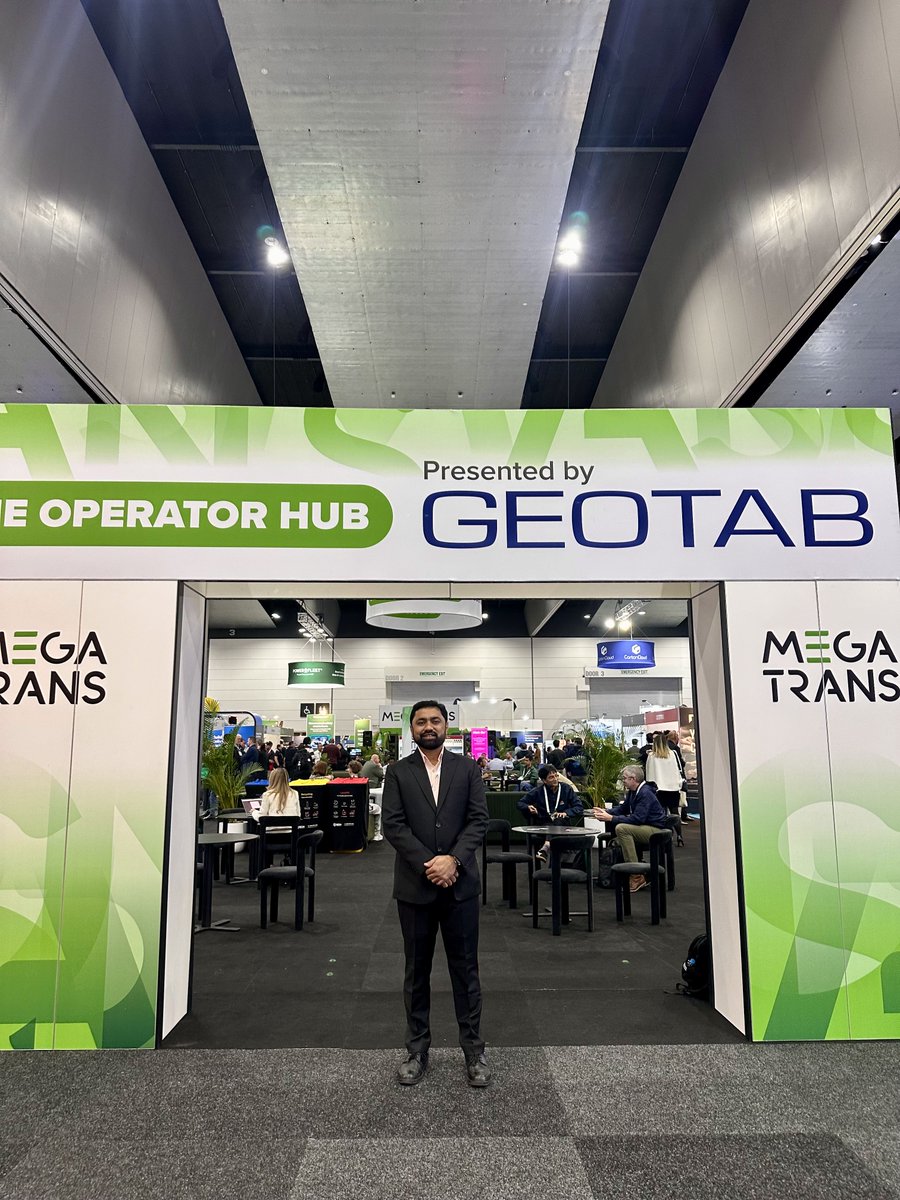 SolGuruz's tweet photo. Our CEO @pareshmayani spent this week at #MegaTrans in Melbourne, seeing where #logistics and supply chain tech is heading, and in rooms with #founders and operators across other #industries too. 🇦🇺 https://t.co/GC1ZdQef7s