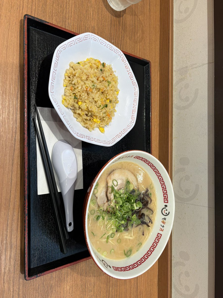 RSTYLE39062124's tweet photo. 九州帰りに玖珂ラーメン
次回は尾道ラーメンで🫡
静岡までまだまだ長いε-(´∀｀; ) https://t.co/dbSNyoe4VI