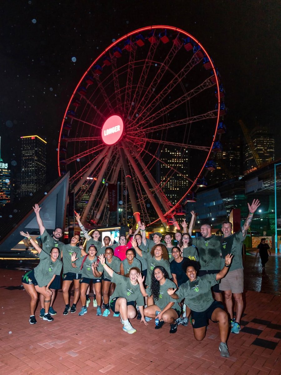 Lifexcels's tweet photo. #TackleCancer #GetChecked #ProtectYourBall #CancerAwareness #Rugby🎗️Obrigado Confederação Brasileira Rugby&also their champion survivor Raquel Cristina Kochhann 😌📍She Runs Collective 🇭🇰When it’s just as personal to them as it is to you 💚 how good to team up with a group....... https://t.co/Ip7chRDrBH