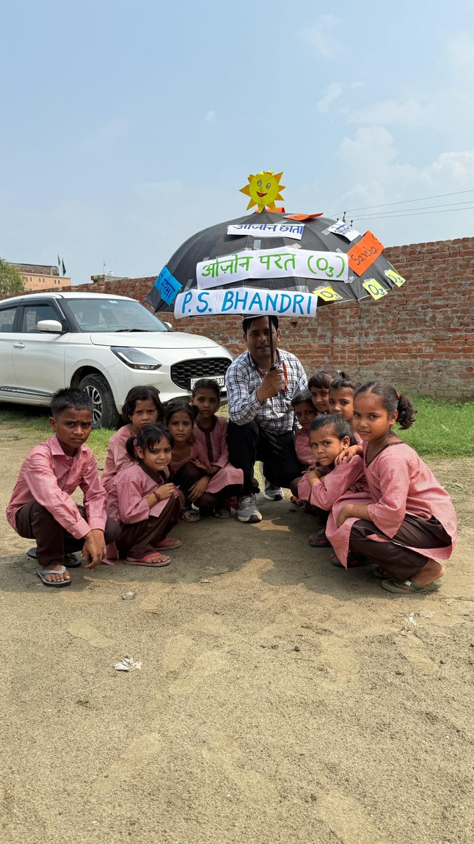 basicedumbd's tweet photo. जनपद मुरादाबाद के परिषदीय विद्यालयों में ईको क्लब के माध्यम से विश्व ओज़ोन दिवस पर पोस्टर बना, क्विज़, TLM, पौधारोपण गतिविधियों,आई सी टी के अनुप्रयोग से छात्र छात्राओं को ओज़ोन परत संरक्षण हेतु जागरूक किया गया। https://t.co/Z1WOnDUmpr