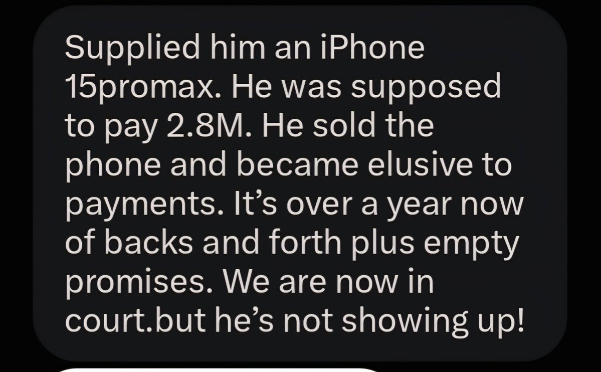 KwikirizaNova's tweet photo. CASE no. 7

Of Stanley/ Sage Buyers. 

Look at the arrogance in his response to someone who entrusted him with a phone worth 2.8M. 🙌 https://t.co/CNZOoKIgB3