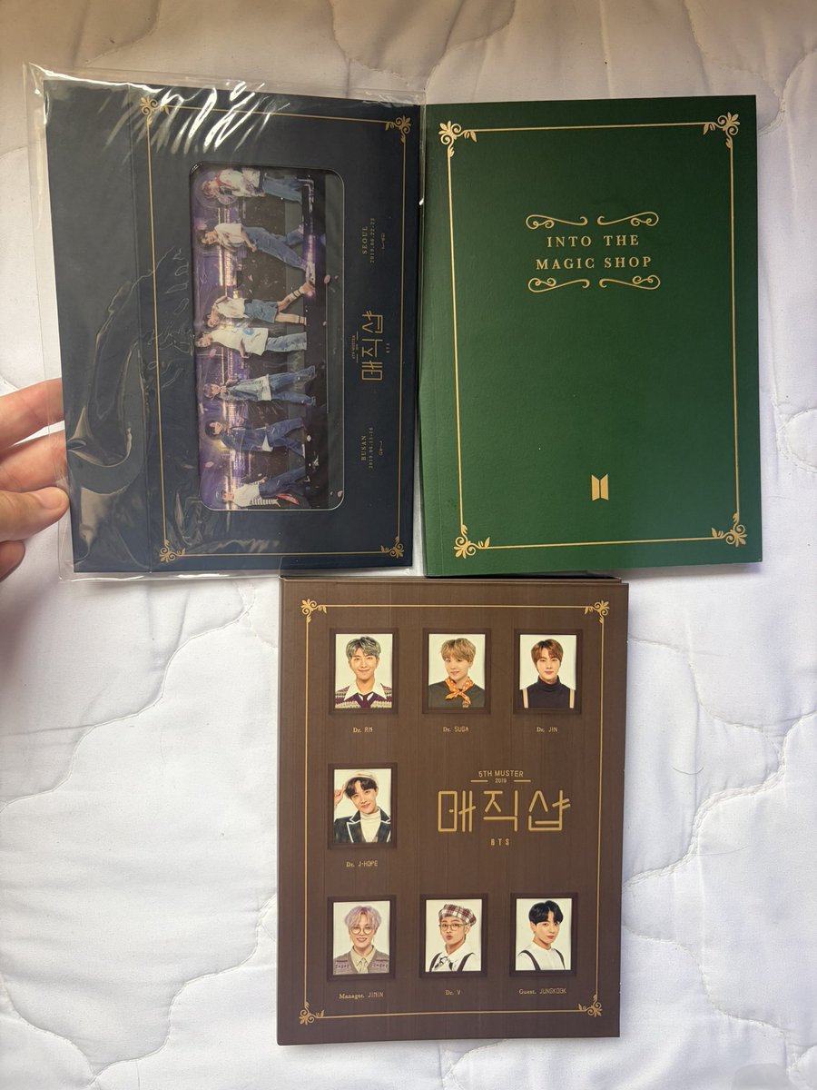 ssnyub's tweet photo. Magic shop 600 รวมส่งค่า #ตลาดนัดบังทัน #BTS_WORLDTOUR_ARİRANG #bts_worldtour_ari̇rang_bangkok https://t.co/UmJBw1WF1T