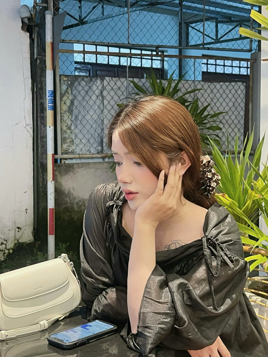 Triuvi204's tweet photo. 0398232190 zl trà vinh nè https://t.co/X5TEAAH8lB