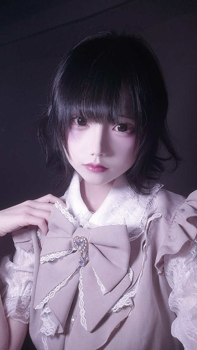 kimikaoverdose's tweet photo. 中秋快乐 #日系 #量産型  #自撮  #fyp #病み垢 #短发 #自撮の界隈 https://t.co/afRVf8FClc