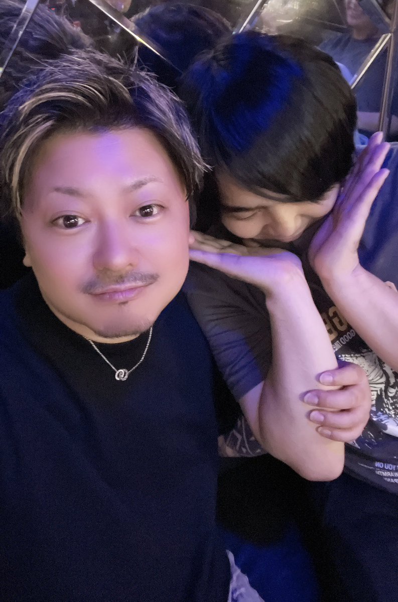 TT19831018's tweet photo. barおいなり🐷

ジュキさんは顔見せないタイプか🤔

ハブ酒俺の分まで飲んでくれてありがとね♪

本日もbarおいなり🐷営業中でございます💡
ご来店お願いお願いします🙇🍺🍷🍾
#ハブ酒
#チンチロ
#イボ痔
#痛い
#病院行こう https://t.co/tBQLwv5dPO