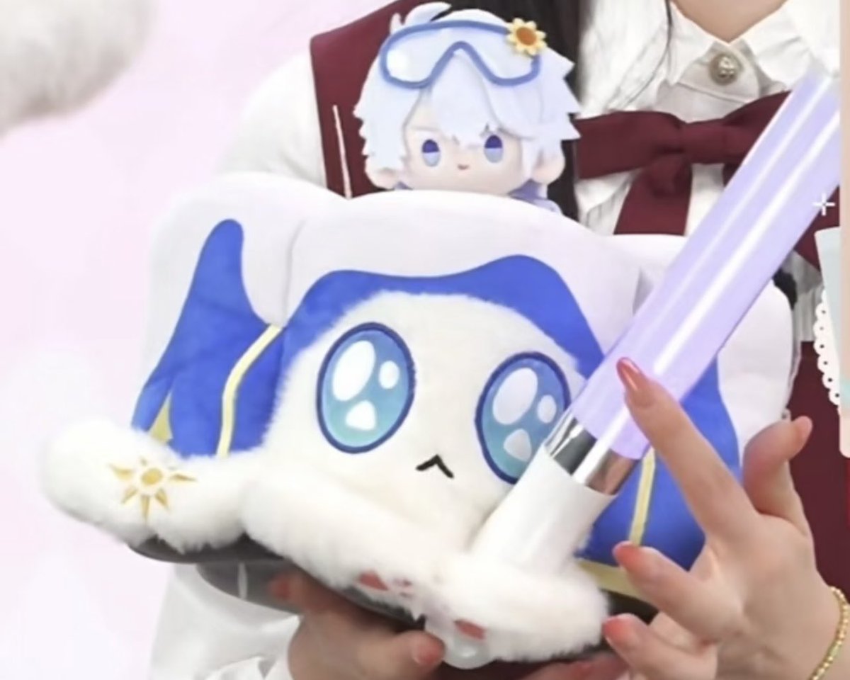 phaidaes's tweet photo. oh my god OH MY GOD THE CUTEST https://t.co/CWa98HXW3M