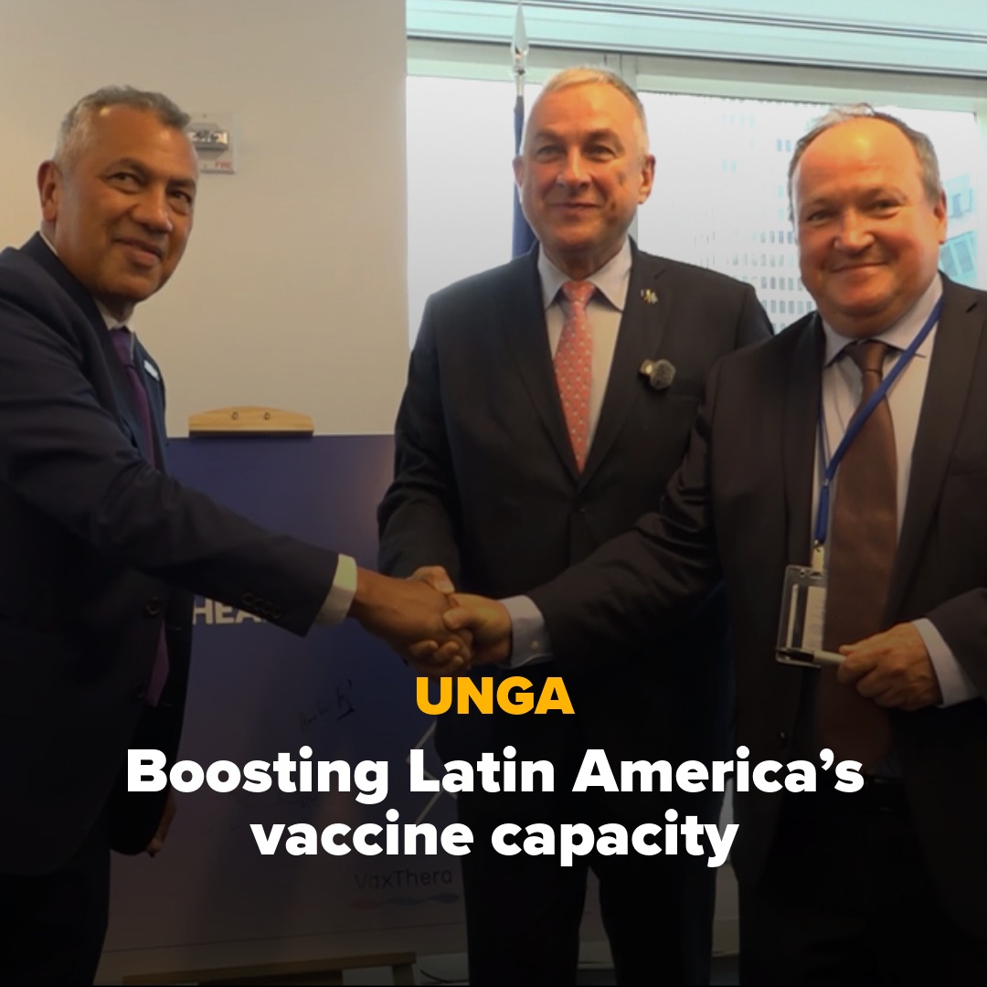 EIB's tweet photo. 🇪🇺🇨🇴🌎💉Stronger vaccine production means stronger health security.

We're supporting the expansion of vaccine manufacturing in Colombia with @VaxThera to help produce up to 250m doses/year &amp; strengthen resilience across LATAM ➡️ https://t.co/pGbnzFx6hh

#GlobalGateway #UNGA81 https://t.co/KF2ZUgy5pz