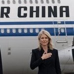 atrupar's tweet photo. So this story is WAY wilder than I thought  

The Trump post I flagged this morning because it includes Natalie Harp is actually based on the Getty photo you can see below. But there is one key difference -- MONICA CROWLEY'S FACE HAS BEEN EDITED TO LOOK LIKE NATALIE HARP'S

WTF is going on here?